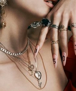 CLASSICS ELIN. Sun & Moon Layering Necklaces - Gold Necklaces & Chains