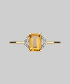 CLASSICS DECOR. Citrine Ornamental Gold Ring Rings