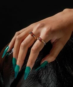 SS22 Rings POISON. Garnet & Skulls Ring - Gold