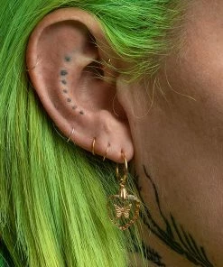 CLASSICS NEW DAWN. Butterfly Glass Heart Hoop Earrings - Gold