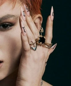 CLASSICS UTOPIA. Gold & Onyx Roses Ring Rings