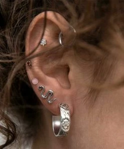 CLASSICS EMPRESS. Pink Opal Earrings - 4mm