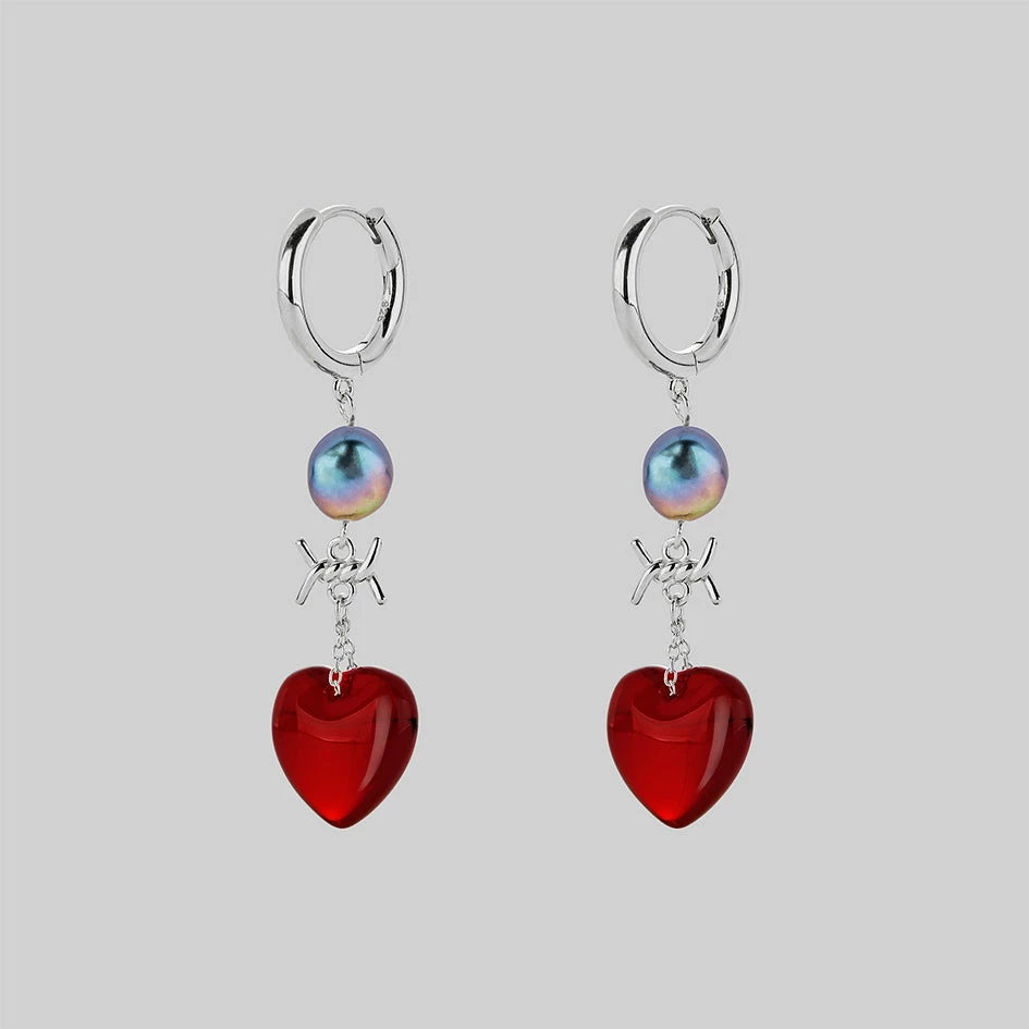 SS22 HEART OF STONE. Heart & Pearl Hoop Earrings - Silver 2 SS22 HEART OF STONE. Heart & Pearl Hoop Earrings - Silver