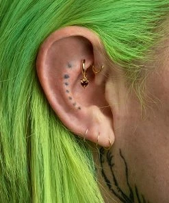 CLASSICS Earrings HEART & SOUL. Garnet Dangly Heart Clicker Ring - Gold