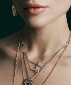 CLASSICS AMOR. Rose Stem Necklace - Silver