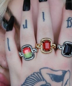 BLACK FRIDAY 2021 MALICE. Black Spinel Coiled Snake Cocktail Ring - Silver