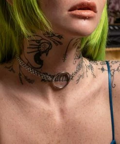 CLASSICS Necklaces & Chains PARADOX. Oversized Ring Chain Choker - Silver