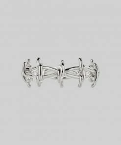 SS22 BEYOND. Barbed Wire Ring - Silver
