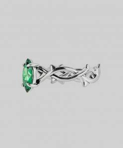 SS22 Rings REVIVAL. Green CZ Thorn Band Ring - Silver
