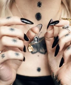 HALLOWEEN 2021 OMINOUS. Skull Under Glass Necklace - Gold Necklaces & Chains