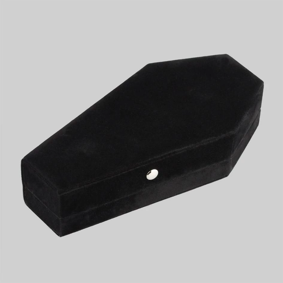 CLASSICS The Black Velvet Coffin Ring Case 1 CLASSICS The Black Velvet Coffin Ring Case