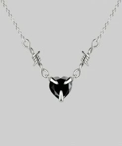 CLASSICS FATAL. Barbed Wire & Black Onyx Heart Necklace - Silver