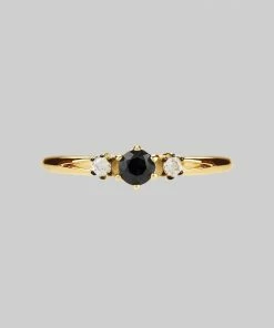 CLASSICS CAPULET. Black Spinel Trilogy Gold Ring
