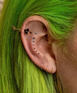 CLASSICS Earrings TOKEN. Heart & Arrow Single Earring - Silver