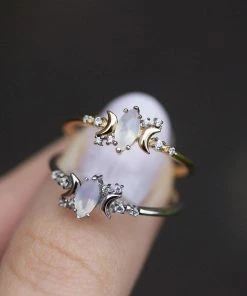 CLASSICS Rings MOONDANCE. Opal & Cubic Zirconia Gold Ring
