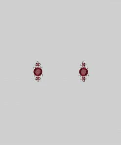 regalrose outlet shop 11 CLASSICS ROSEBUD. Garnet Trio Silver Stud Earrings