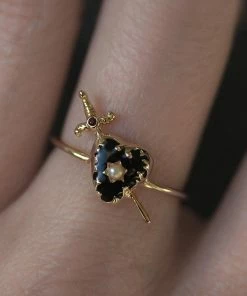 CLASSICS DEVOTION. Black Heart & Sword Gold Ring Rings