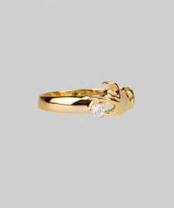 CLASSICS MILDRED. Disembodied Hand Gold Ring Rings