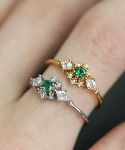 CLASSICS SUPERNOVA. Green Quartz Cluster Gold Ring Rings