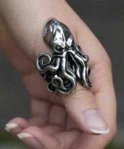 CLASSICS KRAKEN. Giant Octopus Wrap Ring Rings