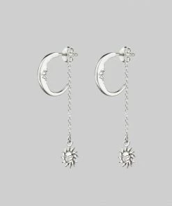 CLASSICS DAWN. Man In The Moon & Star Earrings - Silver