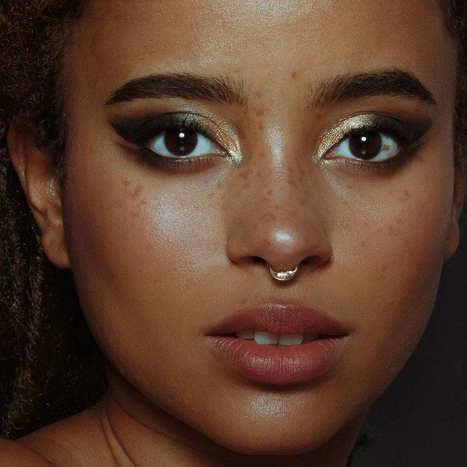 CLASSICS MAN IN THE MOON. Gold Clicker Ring - Septum Earrings 6 CLASSICS MAN IN THE MOON. Gold Clicker Ring - Septum Earrings