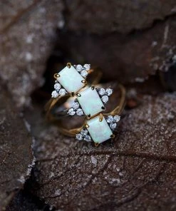 CLASSICS Rings APHRODITE. Opal Gold Ring