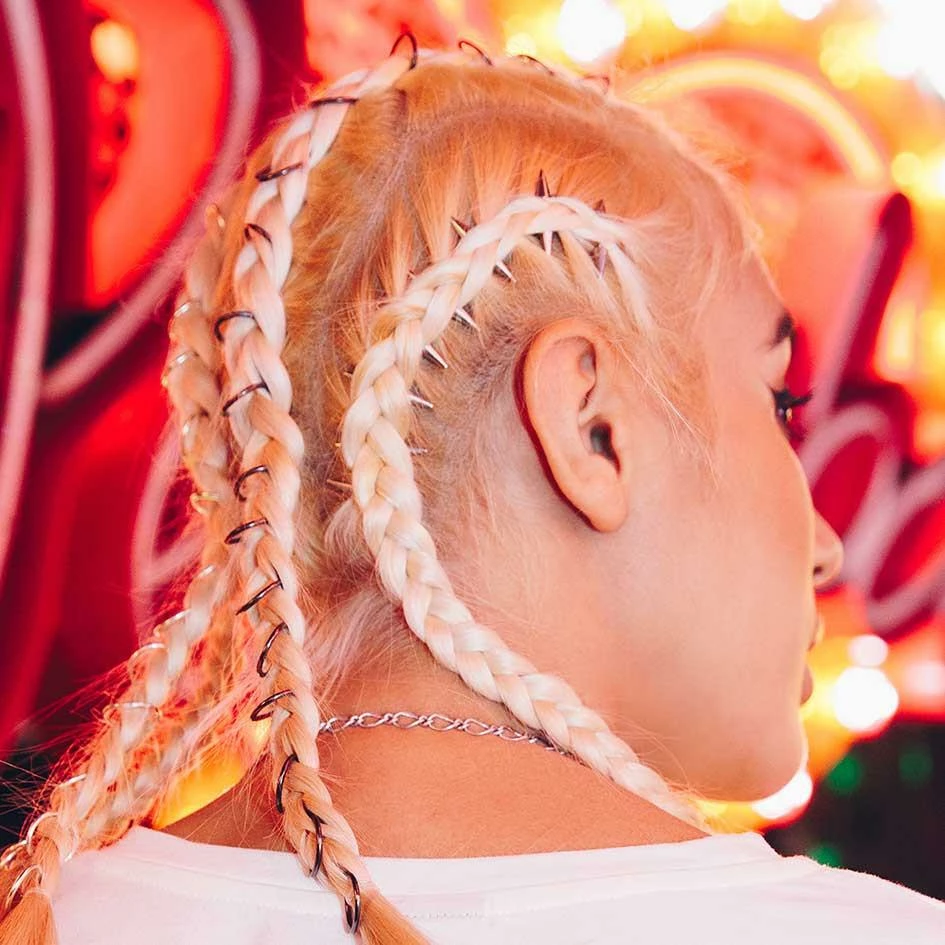 CLASSICS PHOENIX. Silver Hair Spikes 5 CLASSICS PHOENIX. Silver Hair Spikes