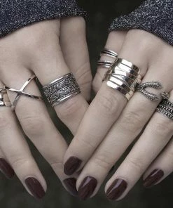 CLASSICS MERCY. Eagle Claw Silver Wrap Ring Rings
