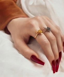 AW21 RHAPSODY. Dagger Through Rose Ring - Silver Rings