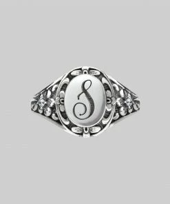 CLASSICS DARK GARDEN. Ornate Initial Ring (N - Z)