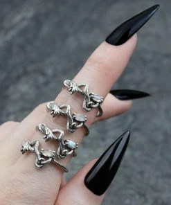 CLASSICS Rings WEEPING WILLOW. Labradorite Branch Ring - Silver