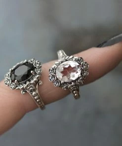 CLASSICS MARIA. Rose Wreath Clear Quartz Silver Cocktail Ring