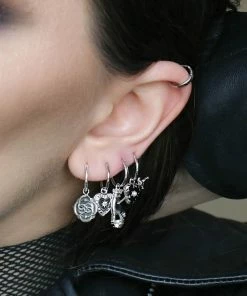 CLASSICS MY DARLING. Heart Cubic Zirconia Hoop Earrings - Silver