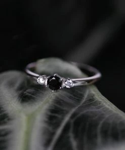 CLASSICS CAPULET. Black Spinel Trilogy Silver Ring Rings