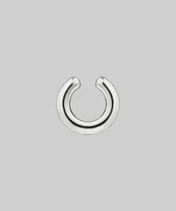 End Of Line ORBIT. Chunky Conch Ear Cuff - Silver 6 End Of Line ORBIT. Chunky Conch Ear Cuff - Silver