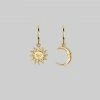 CLASSICS ELIN. Sun & Moon Hoop Earrings - Gold
