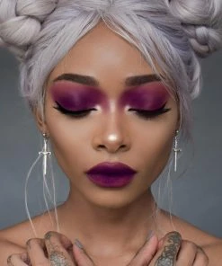 CLASSICS TRUST. Dagger Earrings - Gold